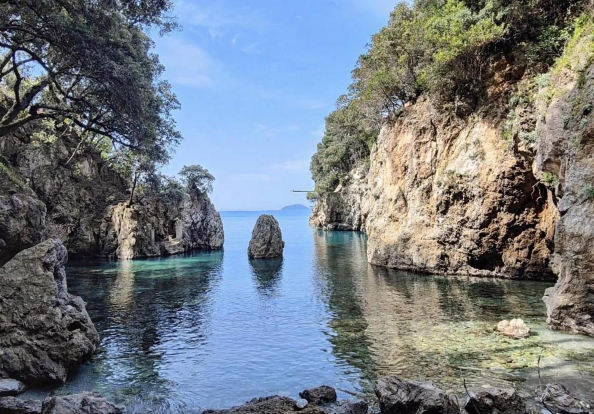 Affittacamere "In Piazzetta Da Vasco" Lerici Εξωτερικό φωτογραφία