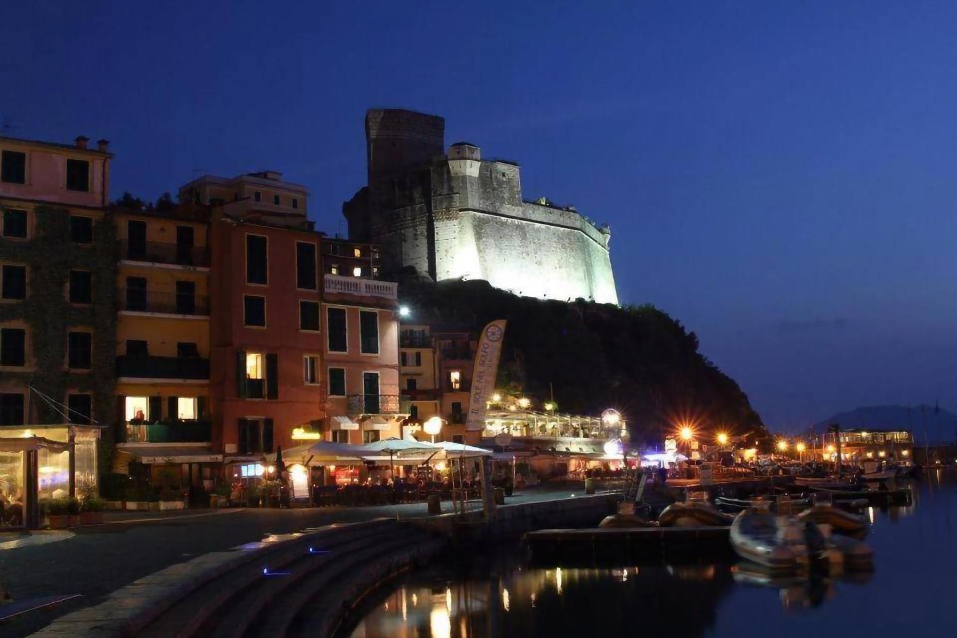 Affittacamere "In Piazzetta Da Vasco" Lerici Εξωτερικό φωτογραφία