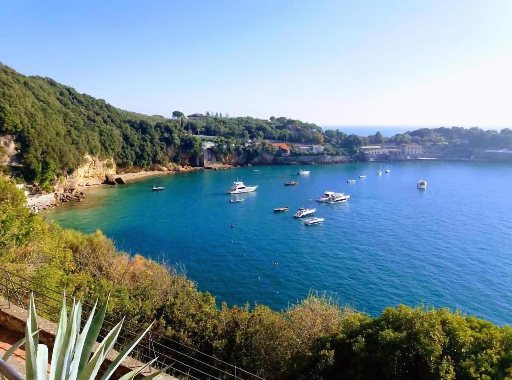 Affittacamere "In Piazzetta Da Vasco" Lerici Εξωτερικό φωτογραφία